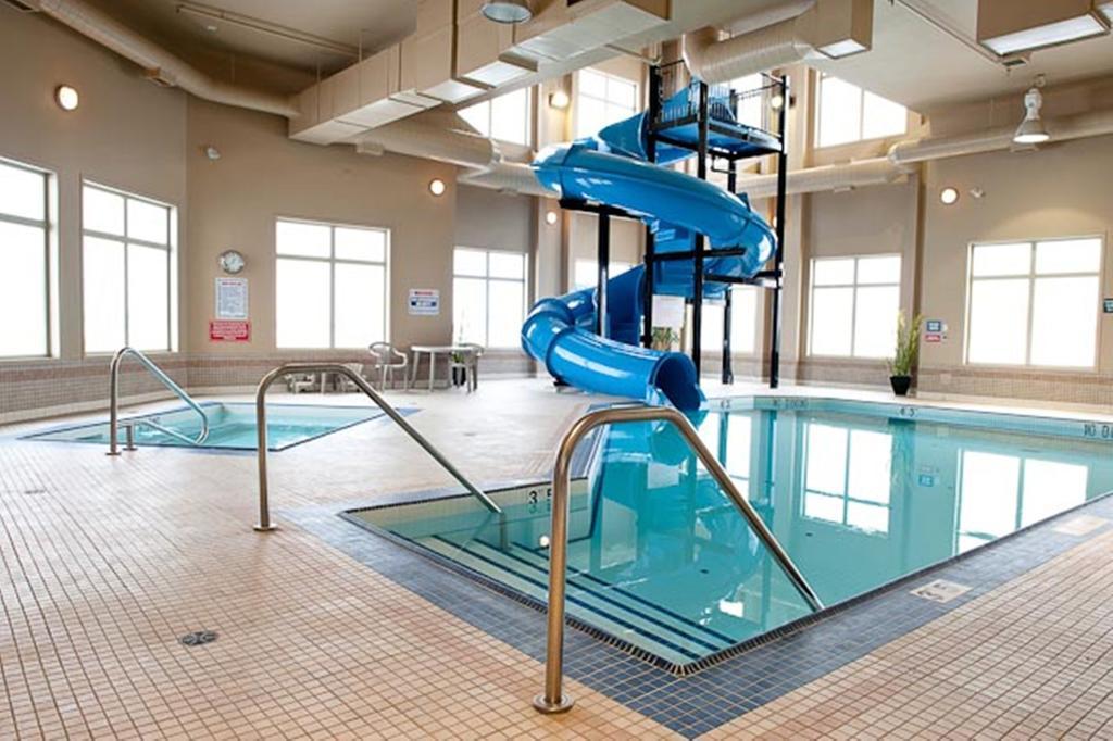 Paradise Inn And Suites Valleyview Экстерьер фото